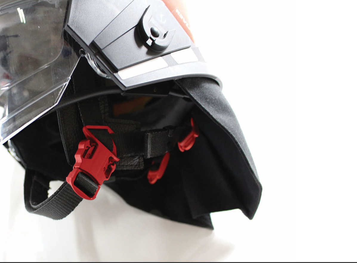 Buckle on F15 helmet chin strap in production red
